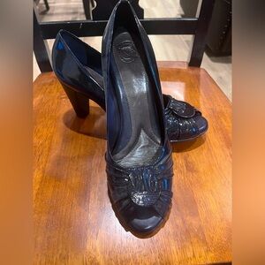 Nurture Blue Patent Leather Open Toe Heels